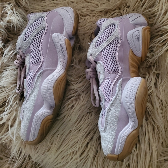 AdidasYEEZY 500 'SOFT VISION - Picture 3 of 5